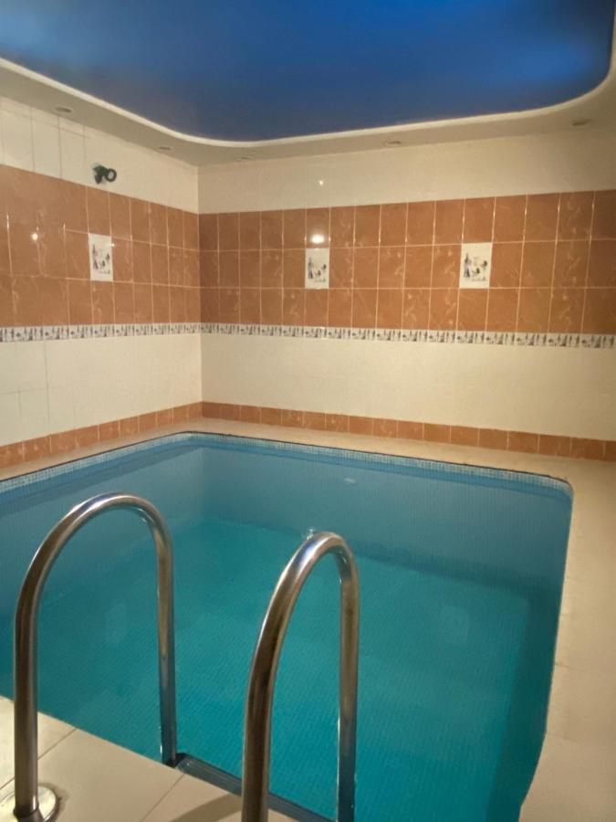Отель Рио Melitopolʼ Zewnętrze zdjęcie