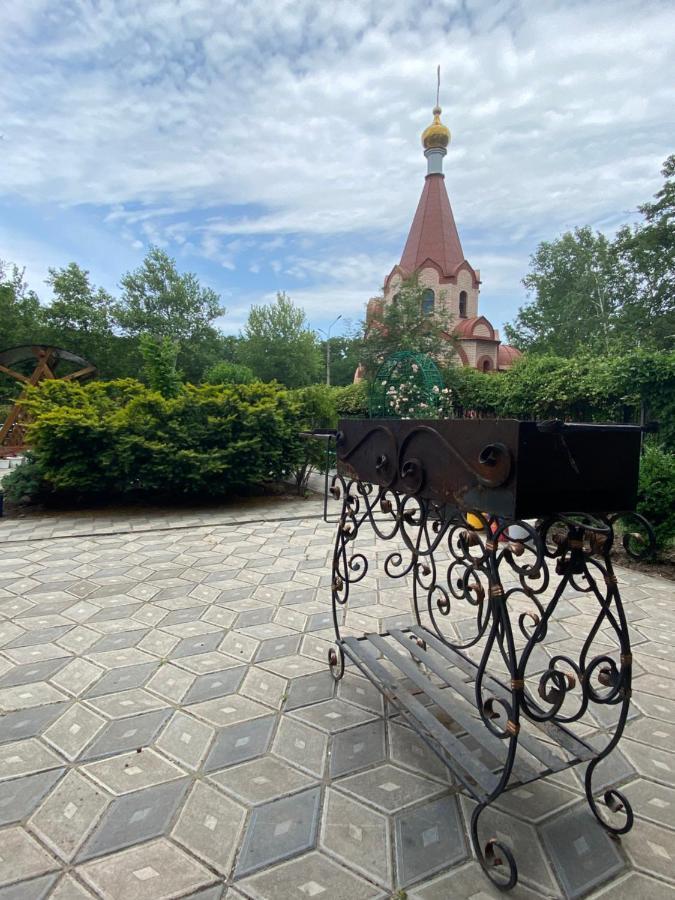 Отель Рио Melitopolʼ Zewnętrze zdjęcie